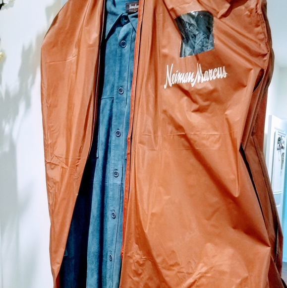 Neiman Marcus Suede Men's Shirt - Picture 2 of 5